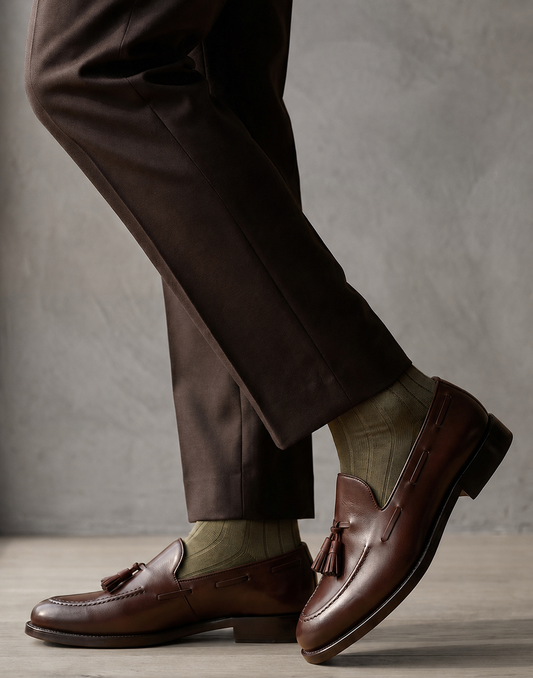 Mocassino tassel loafer in pelle marrone con nappine